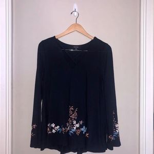 Wide Sleeve Navy Blue Top